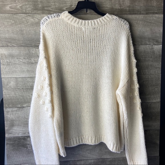 Abound cable knit white pullover wool sweater - Picture 5 of 6